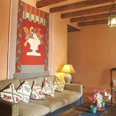 Sleeps 6 Pool Wifi Lejlighed